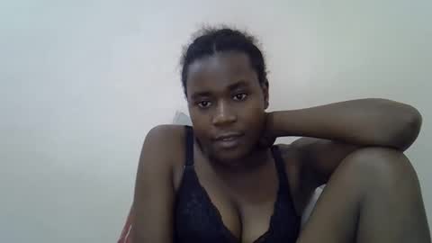 Snapshot of queen_sly chatting on 10-11-25, 12:04 queen_sly online show from 10-11-25, 12:04