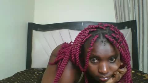 queen online show from 03-16-26, 10:58