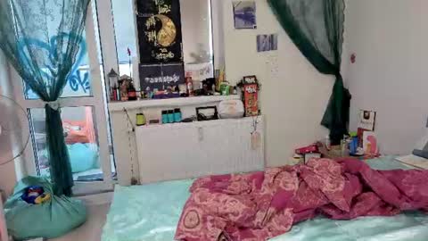 queen_x_joker online show from 06-13-26, 01:20