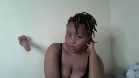 queen online show from 11-10-25, 02:38