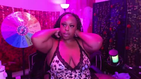 Queen Cherise Roze online show from 05-02-26, 06:13