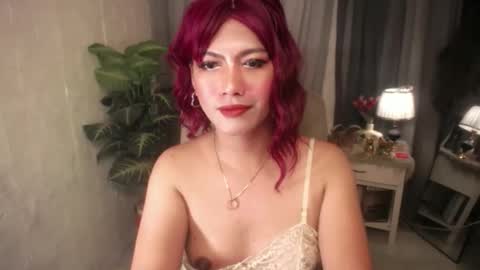 Snapshot of queenfcker1st chatting on 02-14-26, 08:00 Be my property Sabrina online show from 02-14-26, 08:00