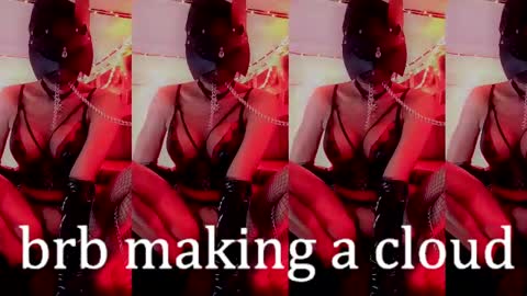 Snapshot of queenfox4u chatting on 02-23-25, 03:13 LadyAlpa online show from 02-23-25, 03:13