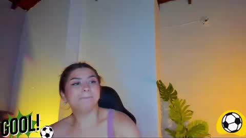 Queen online show from 06-19-26, 06:45