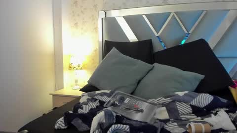 QUEENJEENN online show from 12-07-24, 09:00