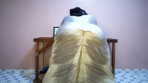 Nina online show from 03-02-25, 05:25