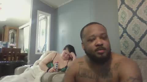 Queen N King Fun Night online show from 02-20-25, 05:12