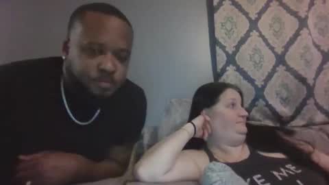 Snapshot of queenking55 chatting on 04-06-26, 06:25 Queen N King Fun Night online show from 04-06-26, 06:25