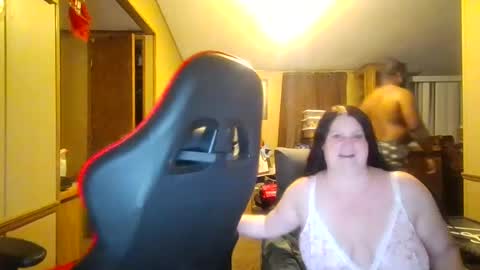 Snapshot of queenking55 chatting on 06-16-26, 06:49 Queen N King Fun Night online show from 06-16-26, 06:49