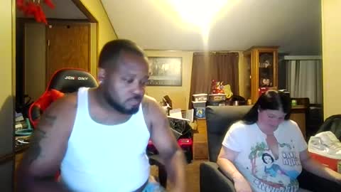 Snapshot of queenking55 chatting on 07-03-26, 05:58 Queen N King Fun Night online show from 07-03-26, 05:58