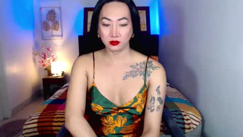 Snapshot of queenmistressts chatting on 03-04-25, 07:01 QUEEN online show from 03-04-25, 07:01