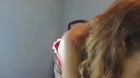 Snapshot of queennih chatting on 01-10-26, 09:33 queennih online show from 01-10-26, 09:33