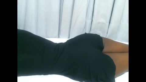 queenninaa online show from 02-19-26, 04:14