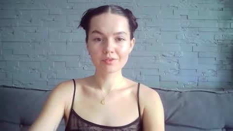 QueenOfModels online show from 11-16-25, 09:26