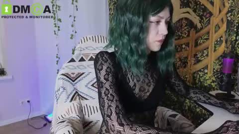 Snapshot of queenofwandss chatting on 07-29-26, 05:55 follow my new insta online show from 07-29-26, 05:55
