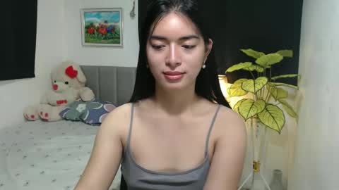 QueenPinay69 online show from 10-06-25, 02:58