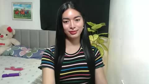 QueenPinay69 online show from 10-10-25, 05:34