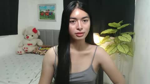 QueenPinay69 online show from 10-19-25, 08:26