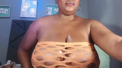 queenrachelbrown online show from 07-25-26, 11:24