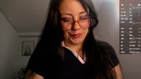 Snapshot of queenrose94 chatting on 06-11-26, 09:13 queenrose94 online show from 06-11-26, 09:13