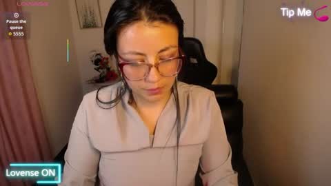 queenrose94 online show from 07-28-26, 09:14