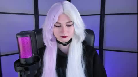 Rose online show from 10-31-25, 04:30