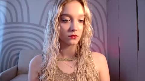 Serena XoXo online show from 06-26-26, 09:14
