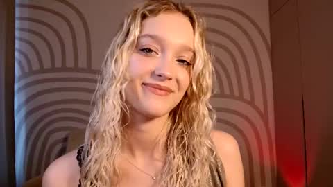 Serena XoXo online show from 06-29-26, 03:23