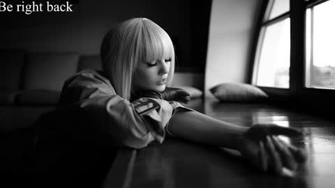 Queensy online show from 01-10-25, 07:21