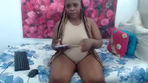 queenteex6993 online show from 02-07-26, 07:23