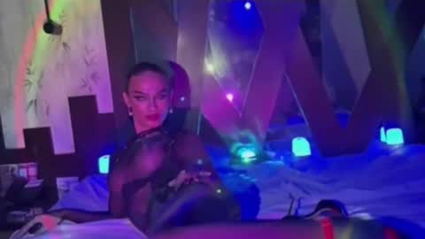 ValentinaMoone online show from 11-16-25, 02:55