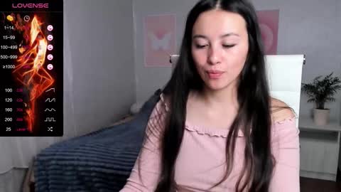 Snapshot of queitsharm_ chatting on 10-12-25, 06:12 Anna online show from 10-12-25, 06:12