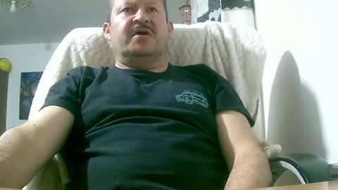 Snapshot of querubinrebelde chatting on 10-25-25, 12:51 Don Ramon online show from 10-25-25, 12:51