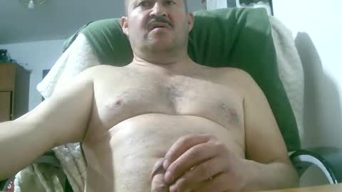 Snapshot of querubinrebelde chatting on 11-14-25, 01:26 Don Ramon online show from 11-14-25, 01:26