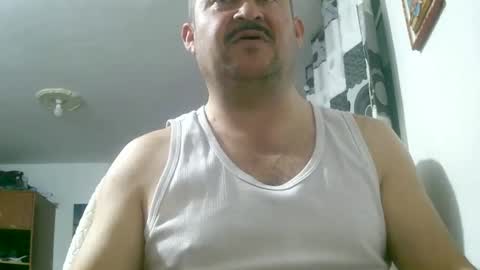 Snapshot of querubinrebelde chatting on 11-16-25, 12:38 Don Ramon online show from 11-16-25, 12:38