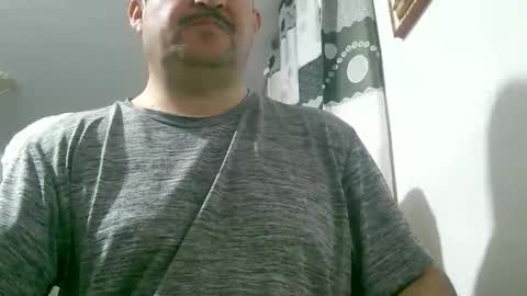 Snapshot of querubinrebelde chatting on 11-23-25, 12:21 Don Ramon online show from 11-23-25, 12:21