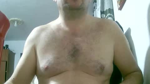 Snapshot of querubinrebelde chatting on 11-30-25, 01:31 Don Ramon online show from 11-30-25, 01:31