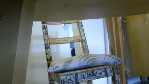 quetequeres online show from 04-19-26, 10:03