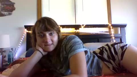 quicklikabunny online show from 06-16-26, 03:03