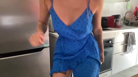 Quinnyelena online show from 06-04-26, 10:32