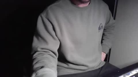 Snapshot of quinsanre chatting on 01-09-25, 11:45 Bones online show from 01-09-25, 11:45