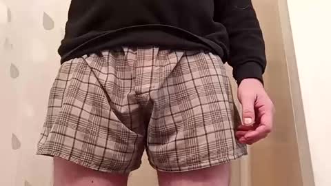 Snapshot of r27822204 chatting on 01-02-25, 06:01 r2424 online show from 01-02-25, 06:01