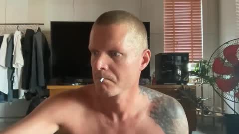 rabbit_eyes69 online show from 05-12-26, 05:04