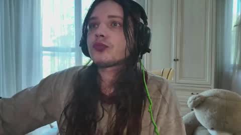 Snapshot of rabbitboyy1 chatting on 09-13-25, 09:20 rabbitboyy online show from 09-13-25, 09:20