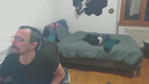 Snapshot of raccon68 chatting on 12-30-24, 06:05 Raccoon68 online show from 12-30-24, 06:05