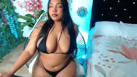 Valentina  online show from 11-21-25, 11:03