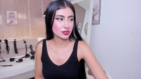 RACHEL ES online show from 12-04-25, 05:50