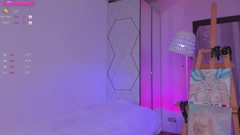 Snapshot of rachel_kelly chatting on 11-14-25, 09:35 Rachel Kelly online show from 11-14-25, 09:35