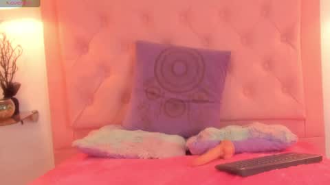Snapshot of rachel_rivera99 chatting on 02-25-25, 02:22 rachel_rivera99 online show from 02-25-25, 02:22