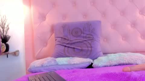 Snapshot of rachel_rivera99 chatting on 02-28-25, 02:20 rachel_rivera99 online show from 02-28-25, 02:20